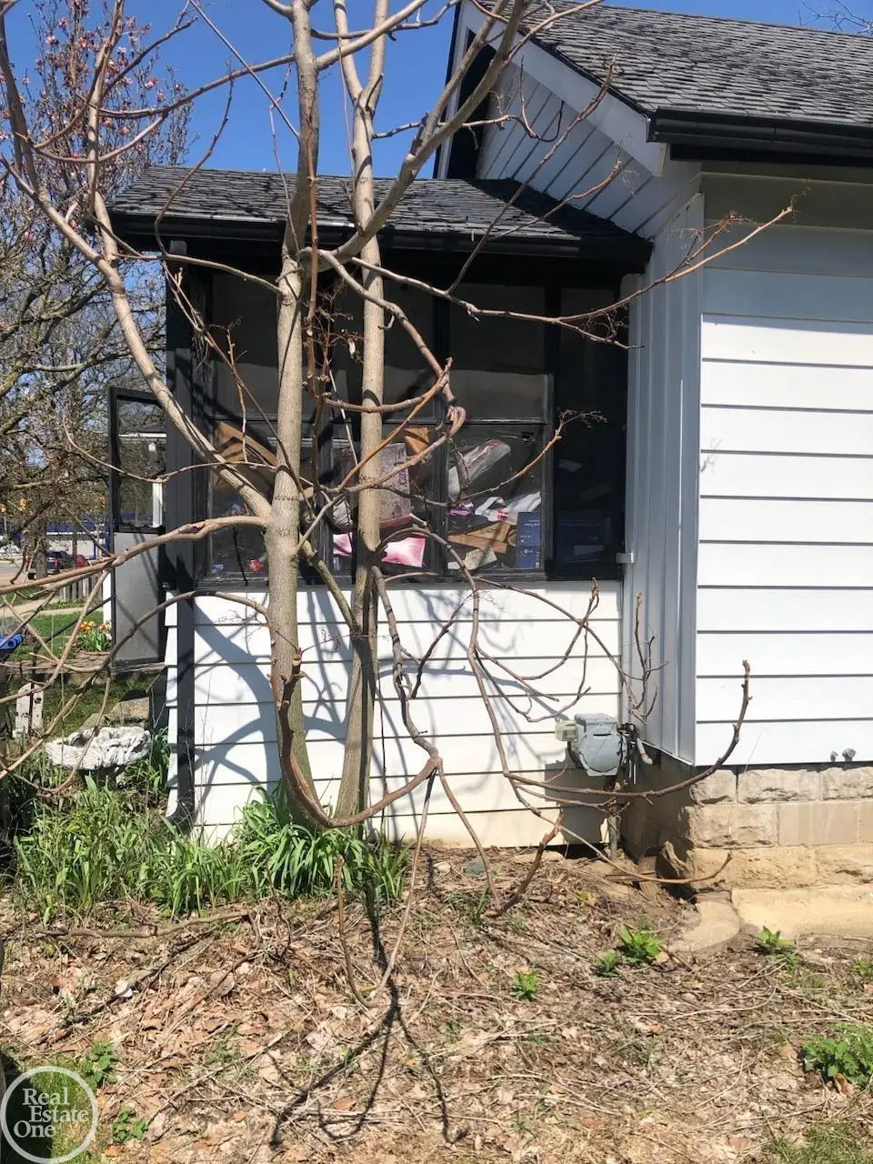 318 Miles, Ypsilanti, MI 48198 - #1