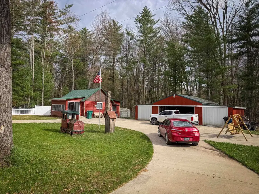 3042 E Stockwell, Harrison, MI 48625 - #2