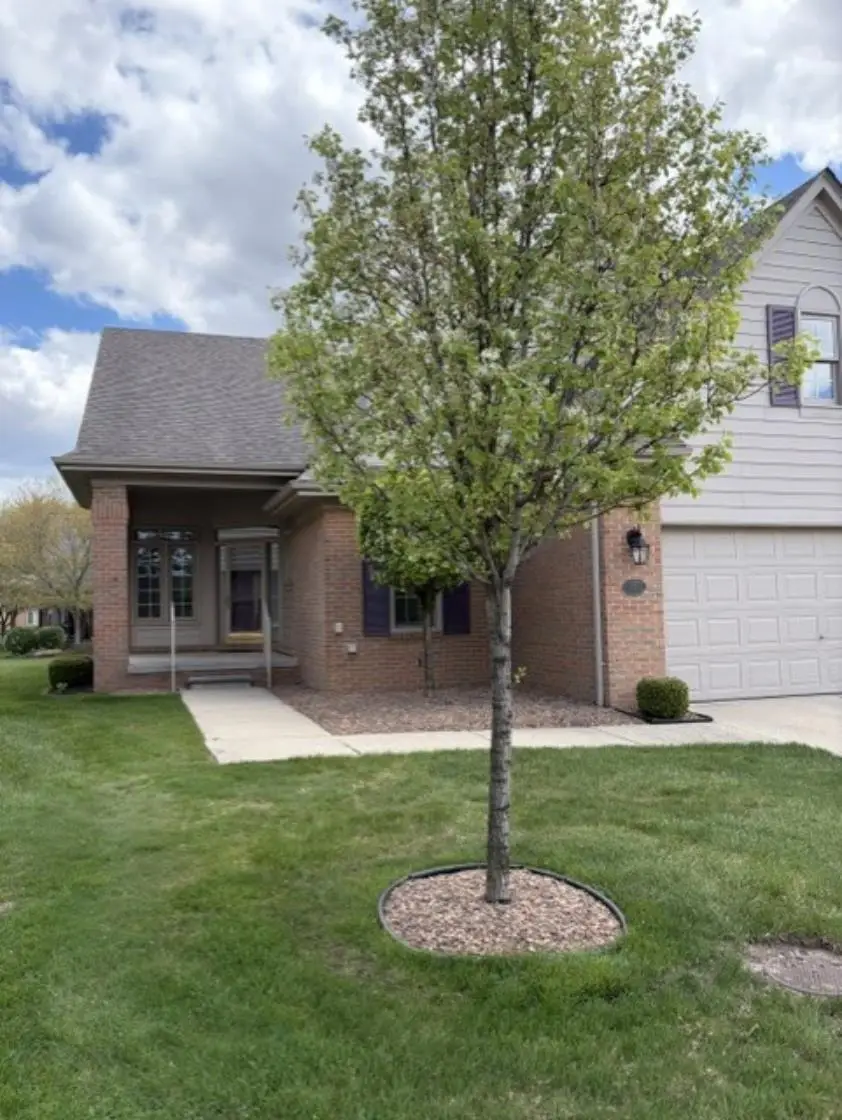 43540 Inglenook, Sterling Heights, MI 48314 - #2