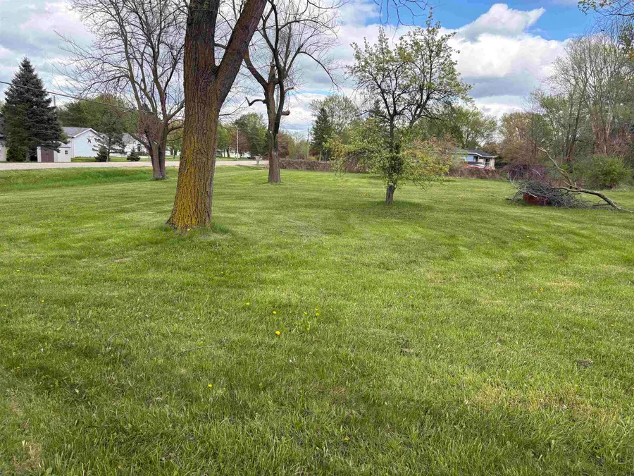 8107 Linden, Swartz Creek, MI 48473 - #2