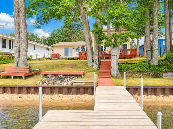 2830 Cherry Grove, Harrison, MI 48625