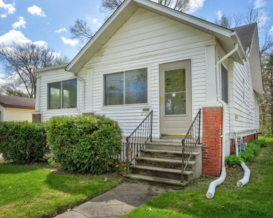 2013 Cooper, Saginaw, MI 48602 - #2