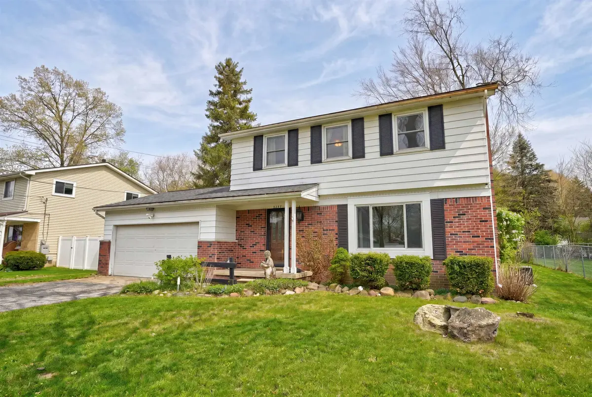 2281 Crane, Fenton, MI 48430 - #1