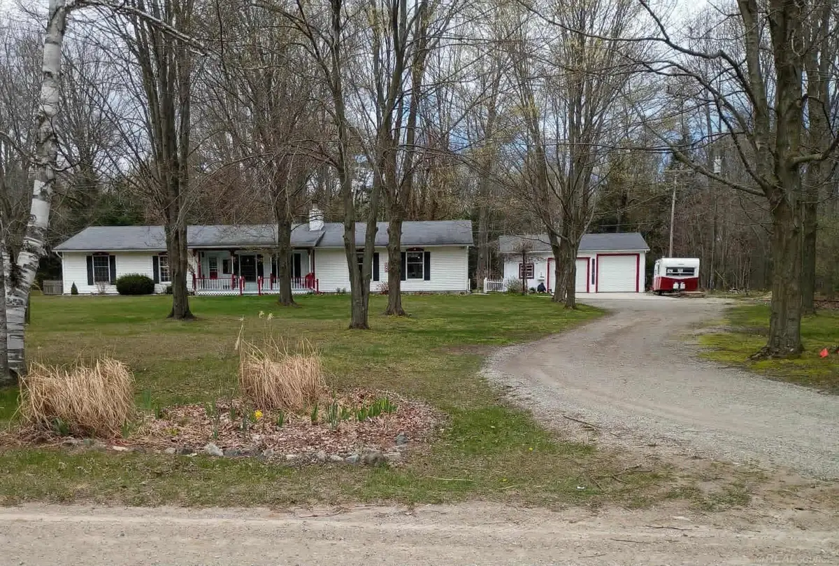 3390 Old Orchard, Lexington, MI 48450 - #1