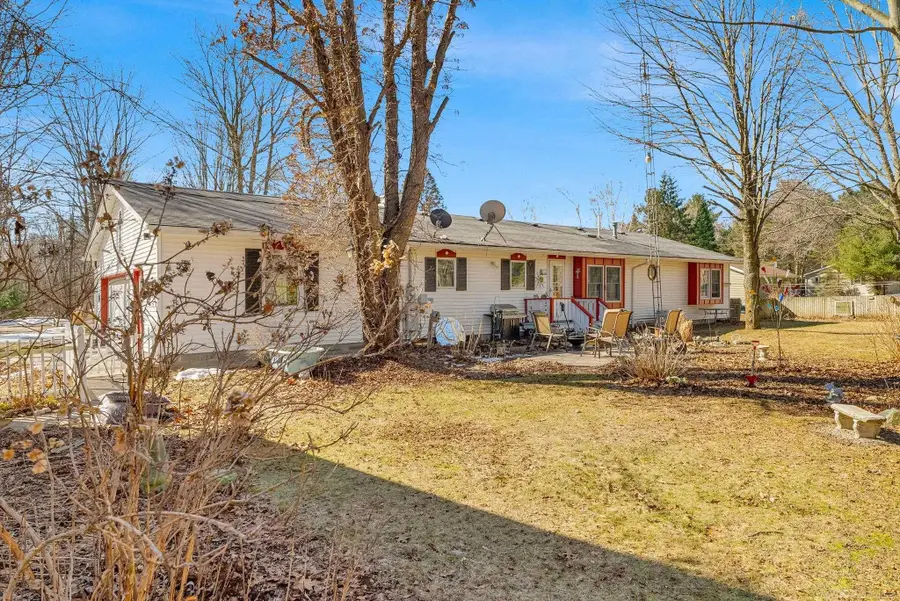 3390 Old Orchard, Lexington, MI 48450 - #3