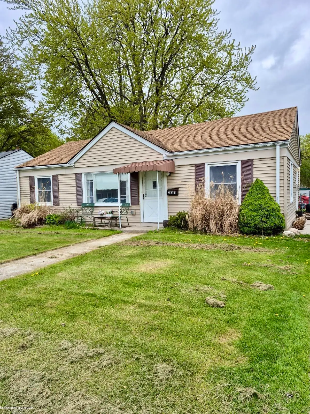 26285 Normandy, Roseville, MI 48066 - #1