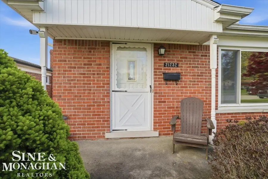 21232 Ardmore Park, Saint Clair Shores, MI 48081 - #3