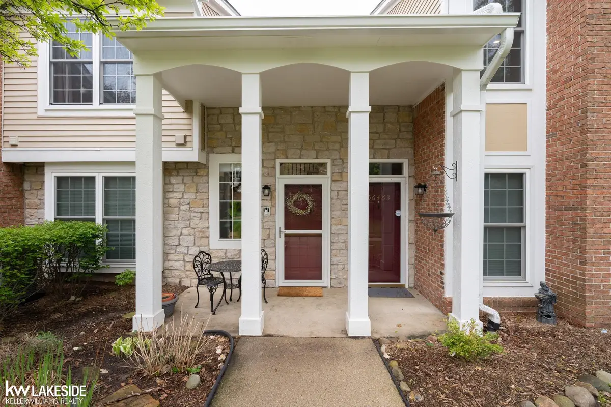 56471 Chesapeake, Utica, MI 48316 - #1
