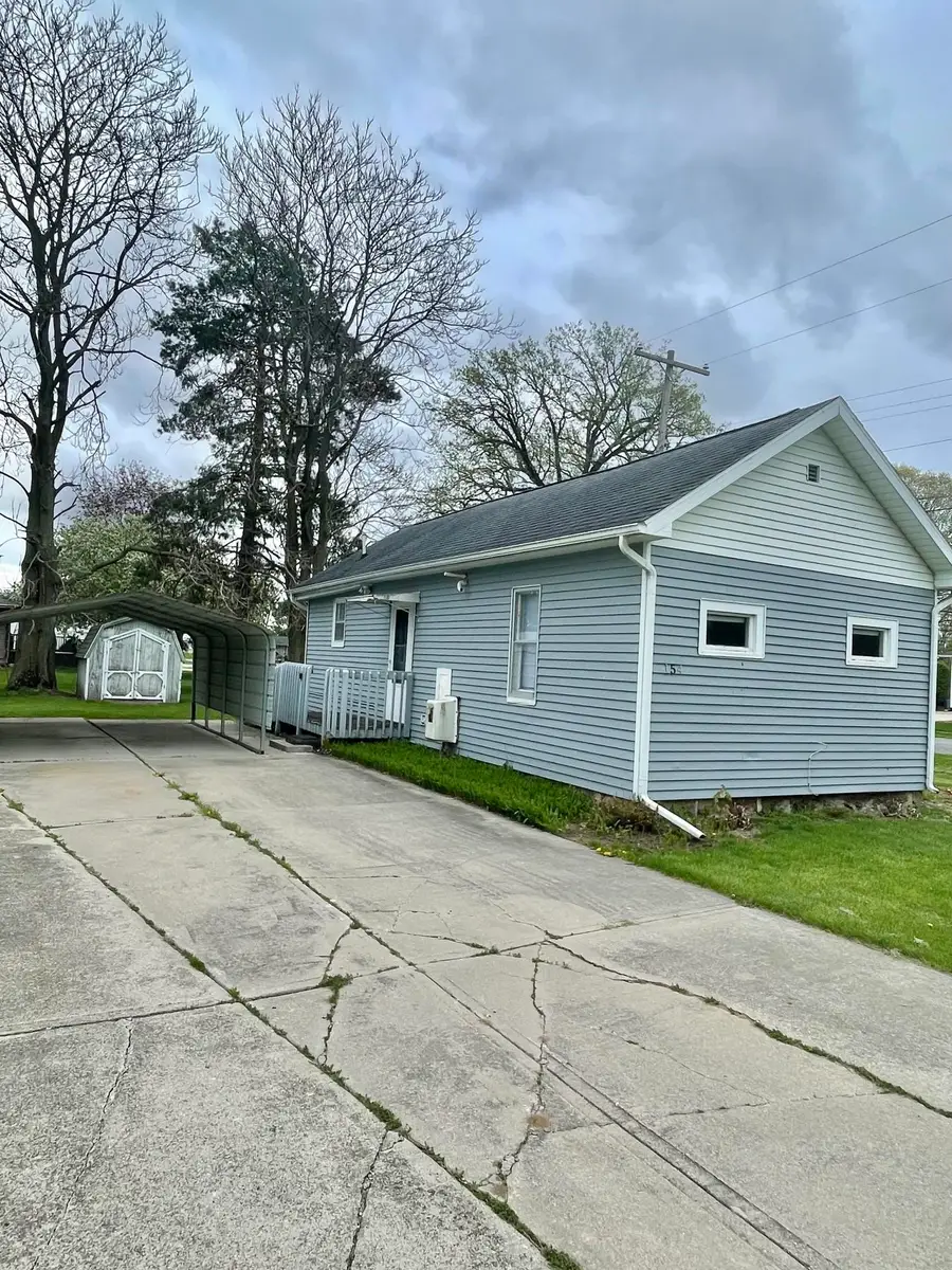 154 S Yates, Pewamo, MI 48873 - #3