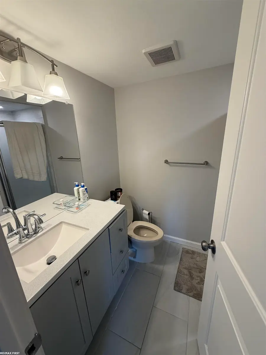 322 Riviera, Saint Clair Shores, MI 48080 - #3