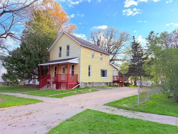 811 N Walnut, Bay City, MI 48706