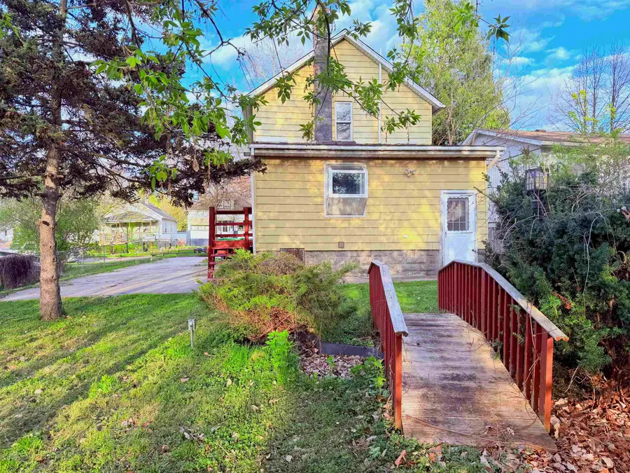 811 N Walnut, Bay City, MI 48706 - #3