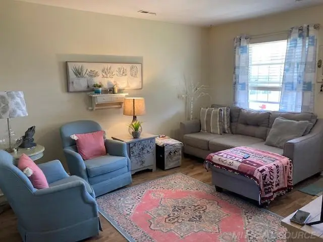 20883 Flora, Roseville, MI 48066 - #3