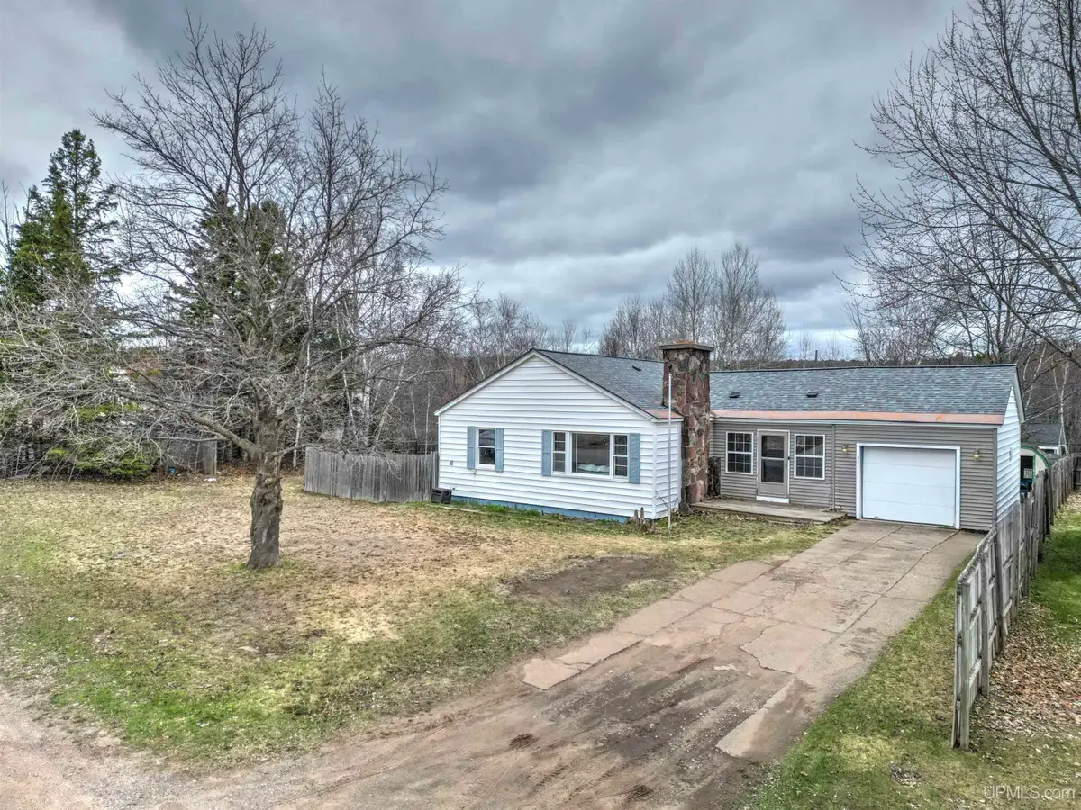 1845 N Lake, Ishpeming, MI 49849 - #1