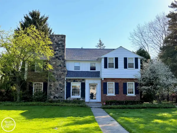1150 Buckingham, Grosse Pointe, MI 48230