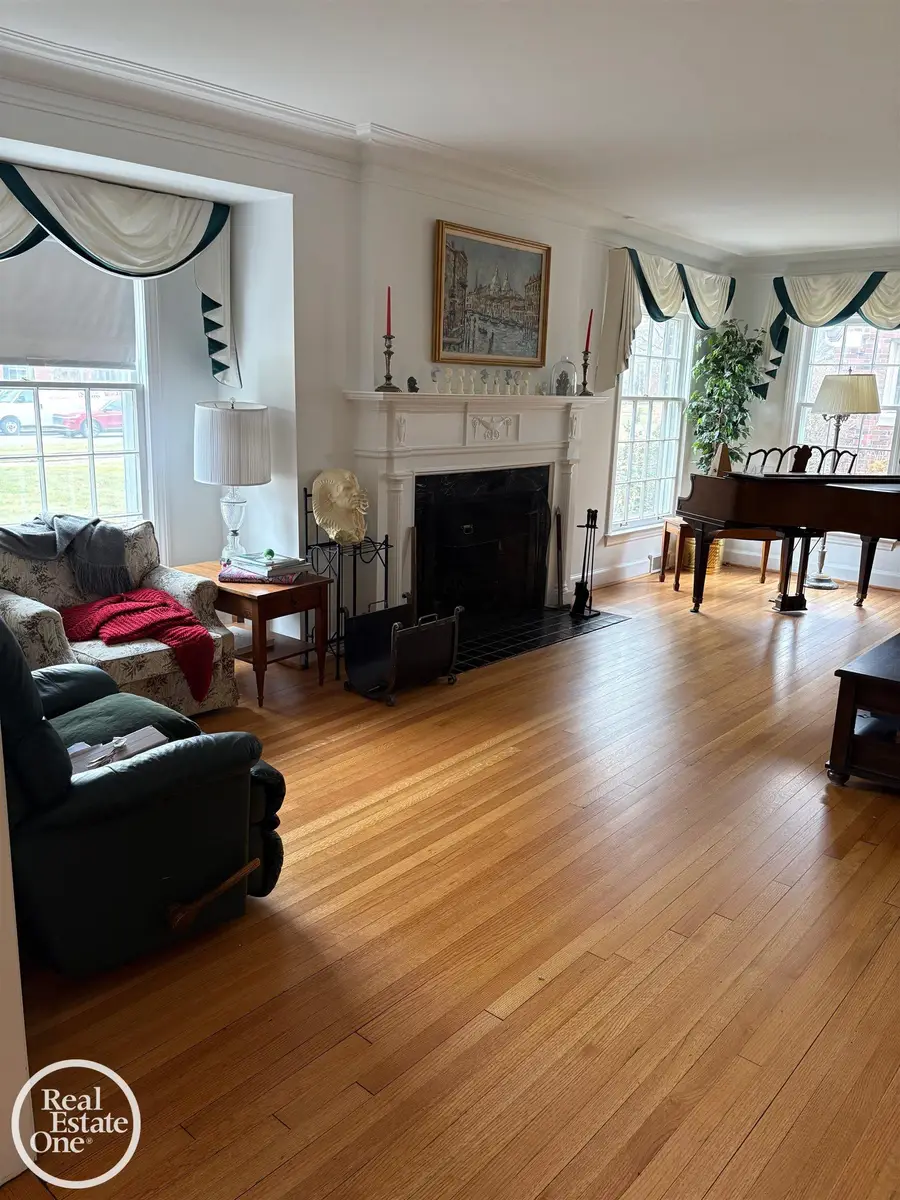 1150 Buckingham, Grosse Pointe, MI 48230 - #3