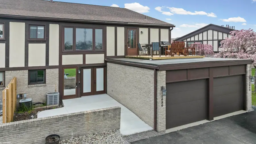 1030 Country Club, Saint Clair Shores, MI 48082 - #2