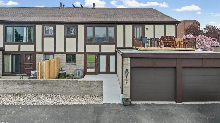 1030 Country Club, Saint Clair Shores, MI 48082 - #3