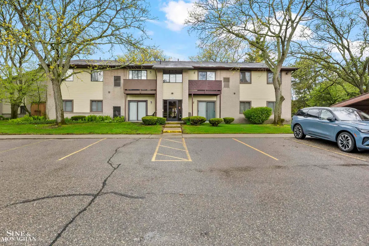 7494 Manor #103, Westland, MI 48185 - #1