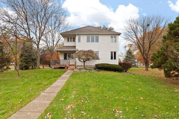 12301 Lakeshore, La Salle, MI 48145