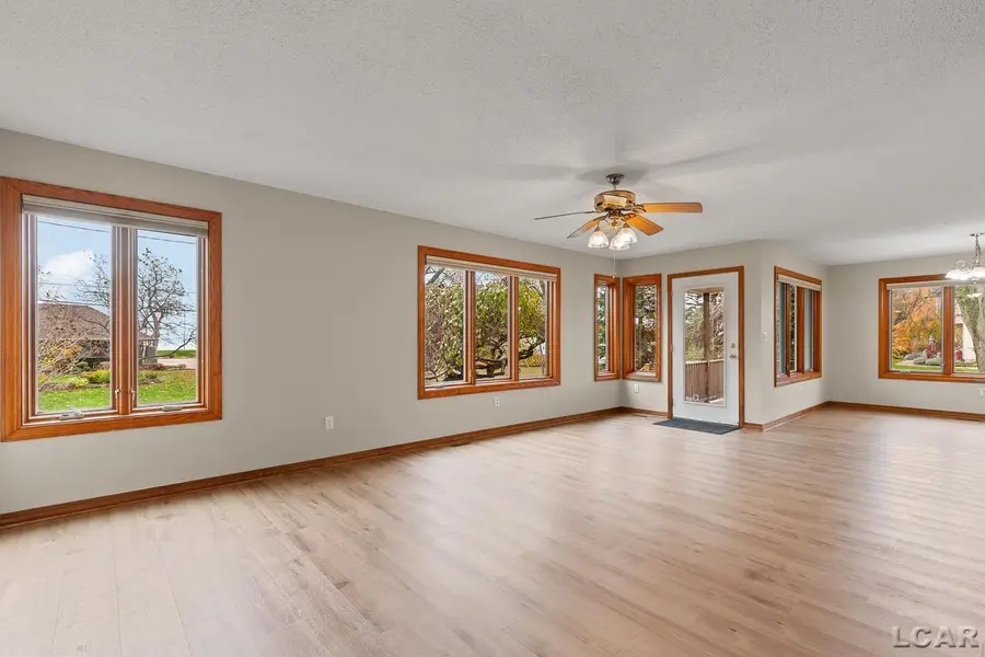 12301 Lakeshore, La Salle, MI 48145 - #2