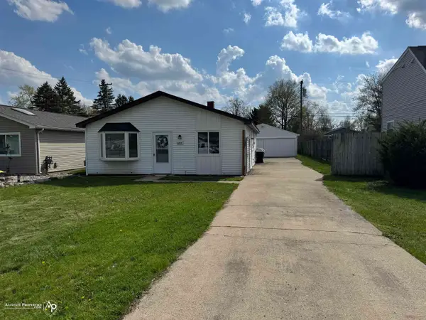 6631 Cloverton, Waterford, MI 48329