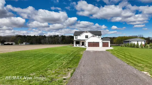 2374 S Thomas, Saginaw, MI 48609