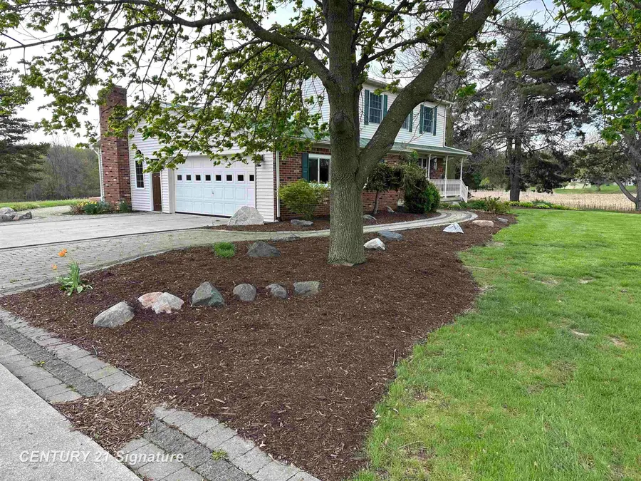 3314 Dillon, Flushing, MI 48433 - #3