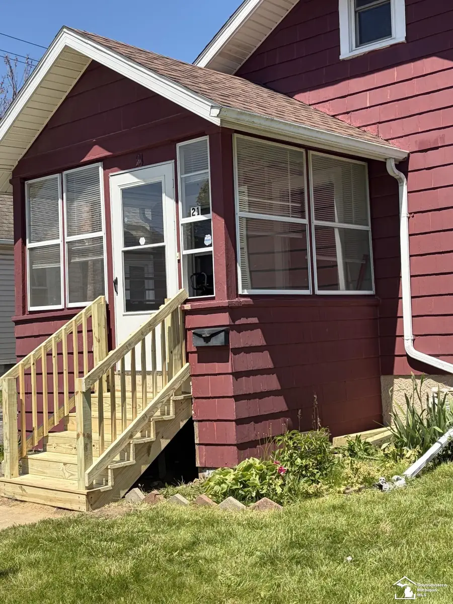 21 Lemerand, Monroe, MI 48162 - #2