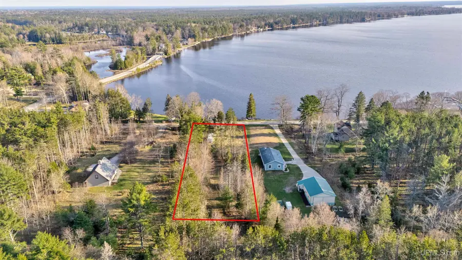 8136 W Arrowhead, Manistique, MI 49854 - #3