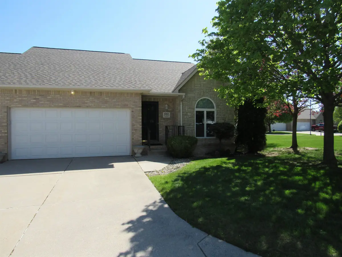 6063 Belmont Ct, Grand Blanc, MI 48439 - #1