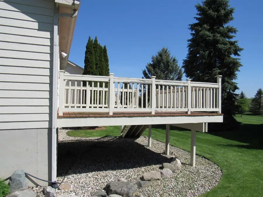 6063 Belmont Ct, Grand Blanc, MI 48439 - #3