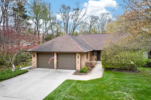 2209 Mapleleaf, Midland, MI 48640