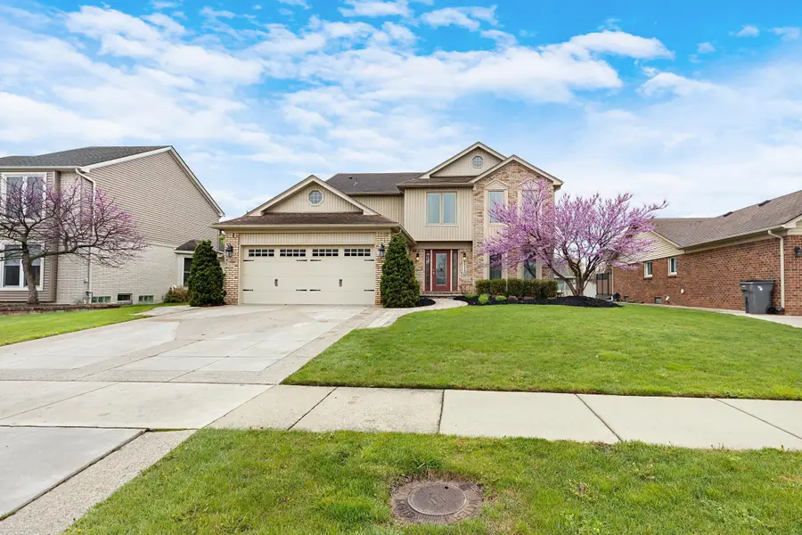 44113 Rivergate, Clinton Township, MI 48038 - #2