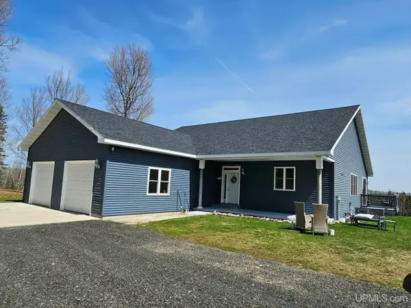 7968 W Herzog, Iron Mountain, MI 49801