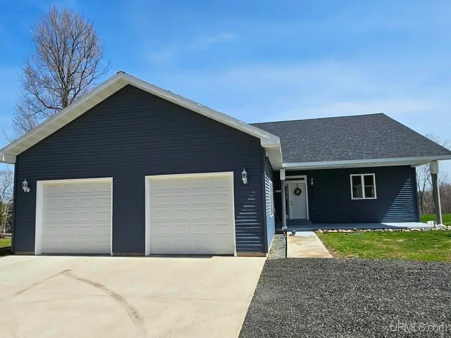 7968 W Herzog, Iron Mountain, MI 49801 - #2