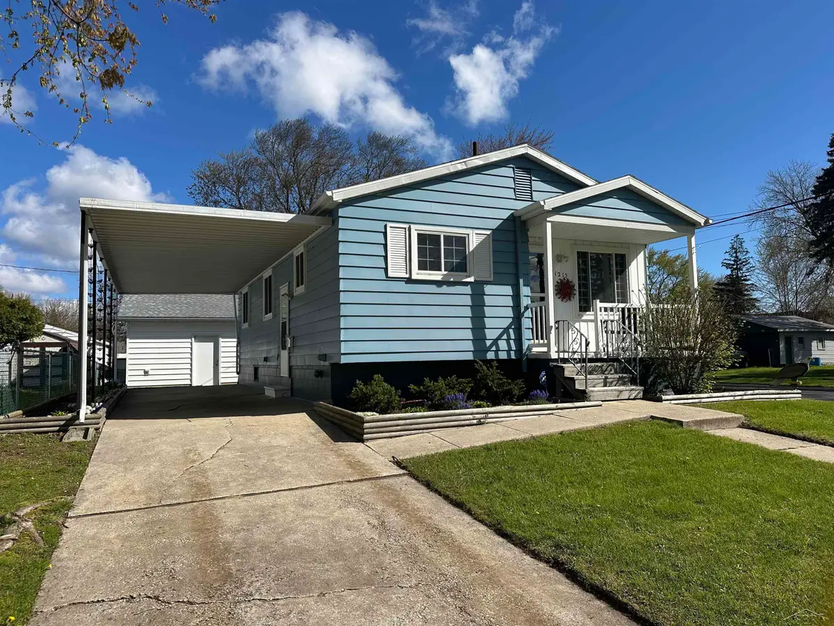 1215 Marchand, Bay City, MI 48706 - #1