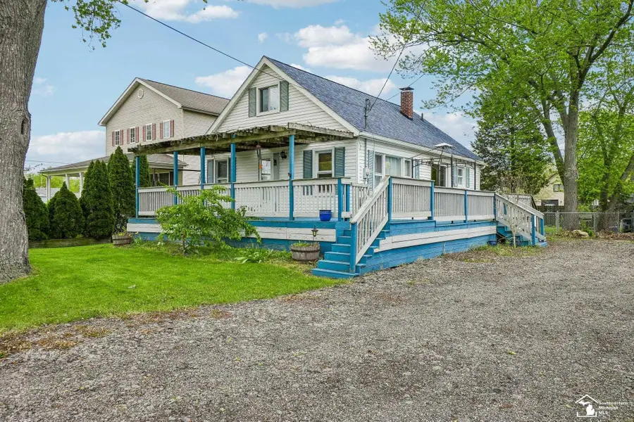 13752 Laplaisance, Monroe, MI 48161 - #2