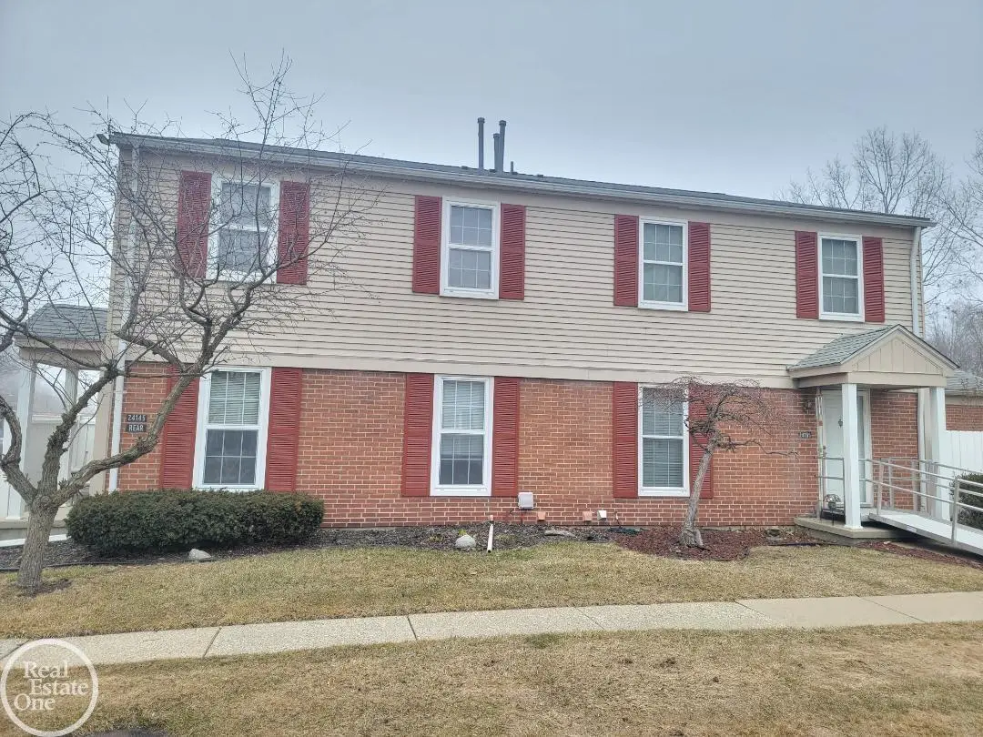 24151 Meadowbridge #81, Clinton Township, MI 48035 - #1