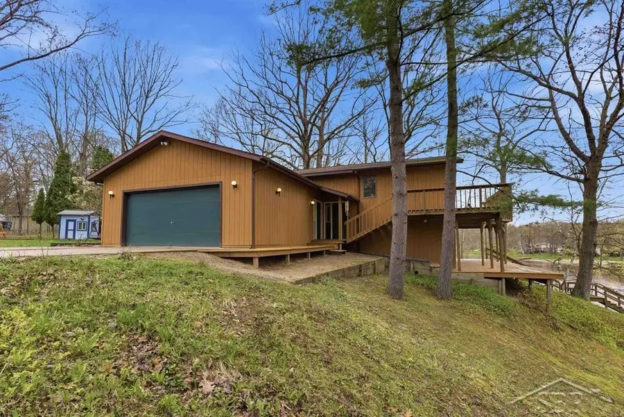 5092 N Lake Sanford, Sanford, MI 48657 - #2