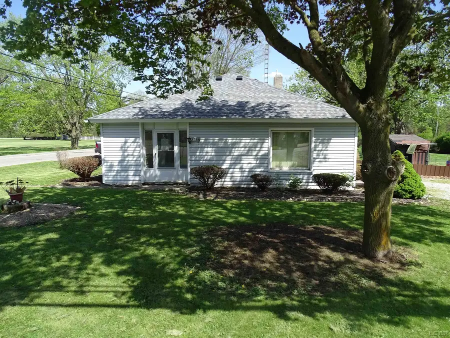 2729 Bent Oak, Adrian, MI 49221 - #3