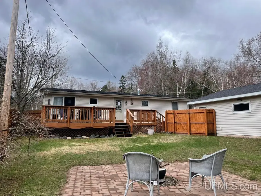 1930 Summit, Marquette, MI 49855 - #2