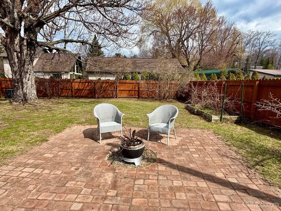 1930 Summit, Marquette, MI 49855 - #3