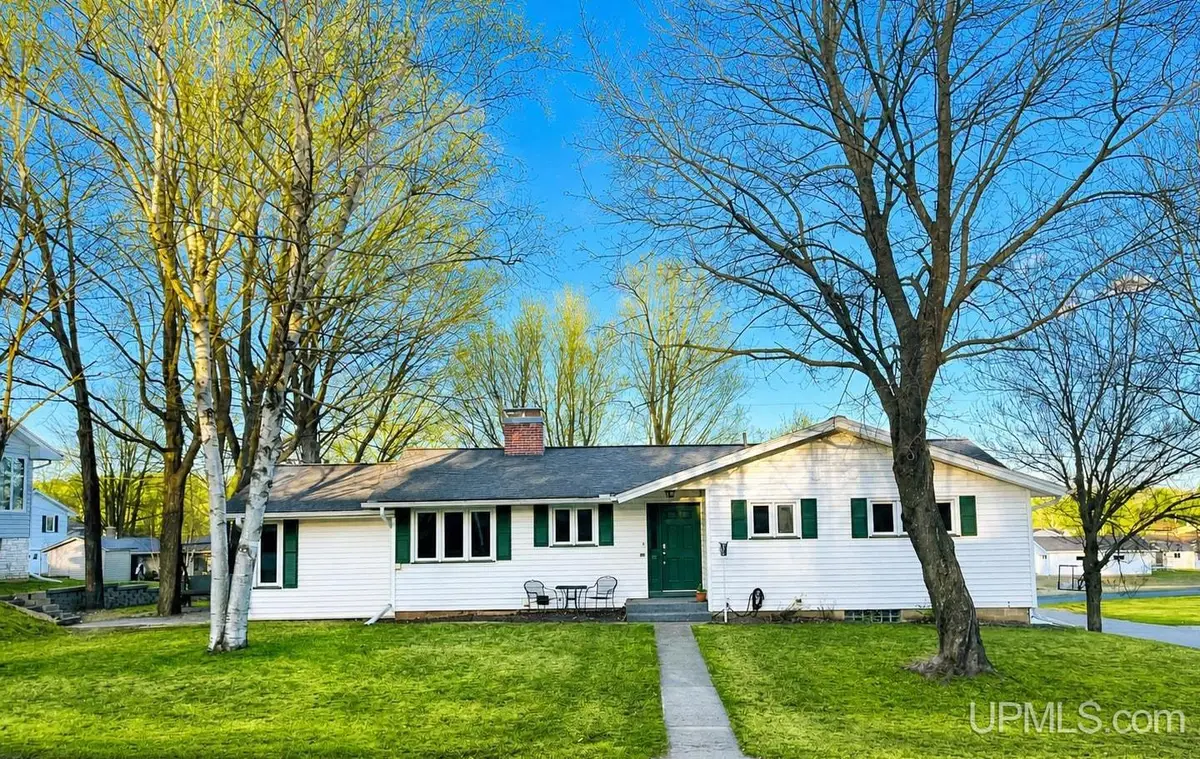 255 S Rose, Ishpeming, MI 49849 - #1