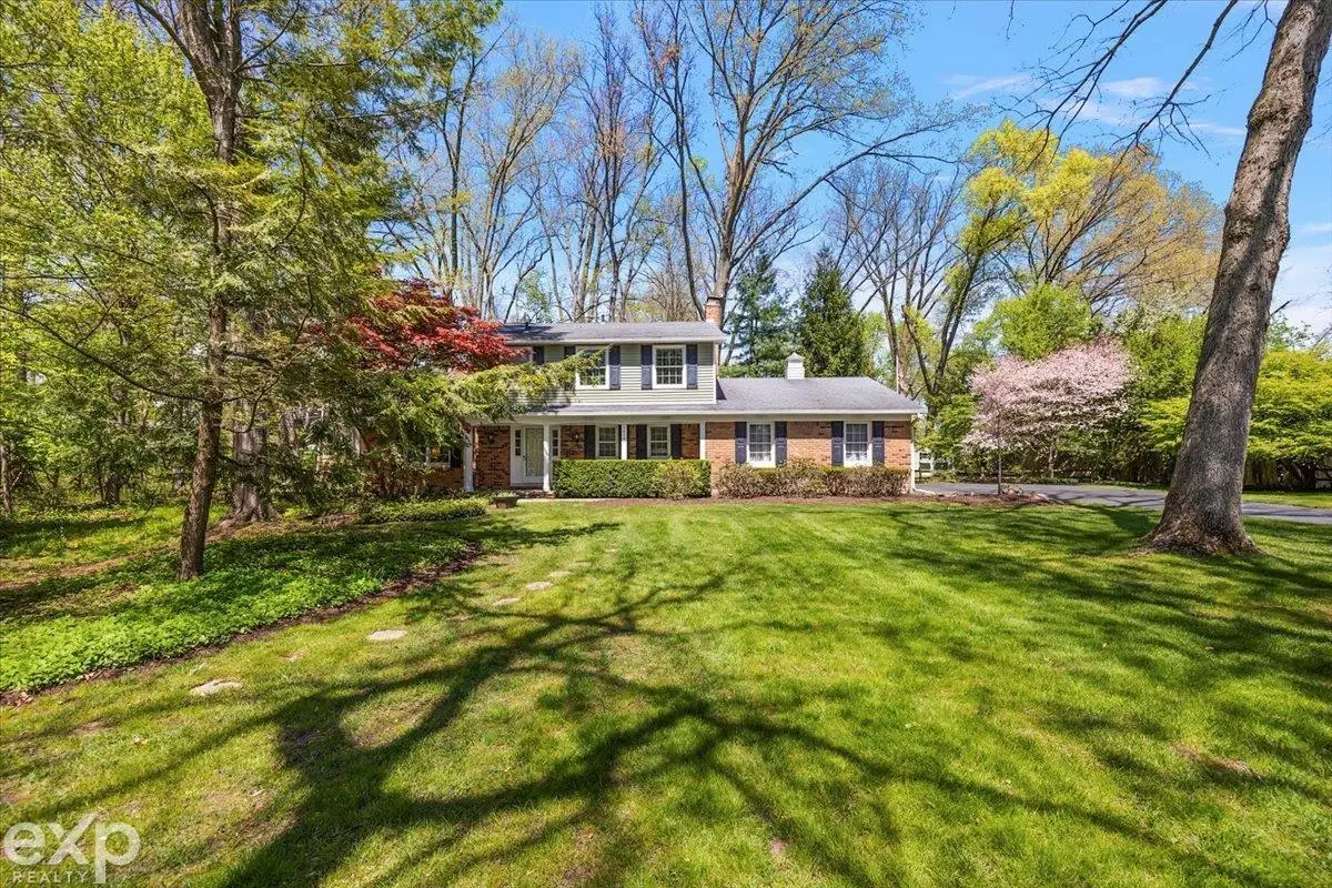 28040 Forestbrook, Farmington Hills, MI 48334 - #1