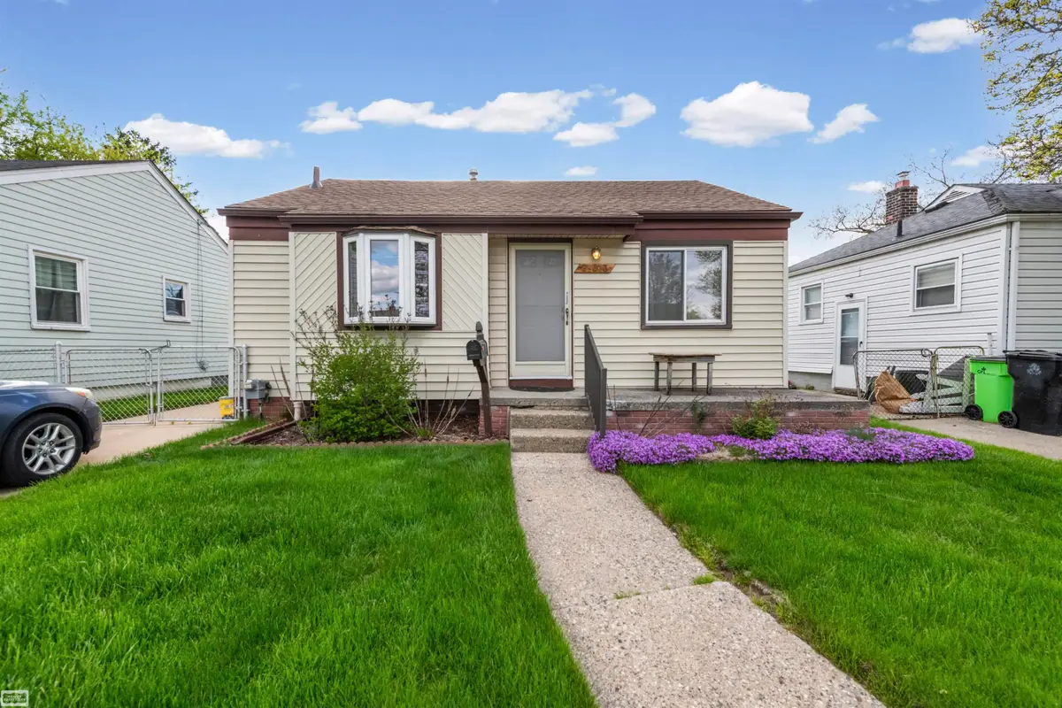 25263 Leach, Roseville, MI 48066 - #1