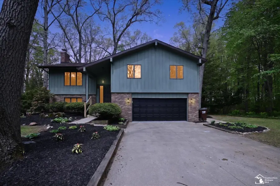 1882 Brookwood, Temperance, MI 48182 - #2