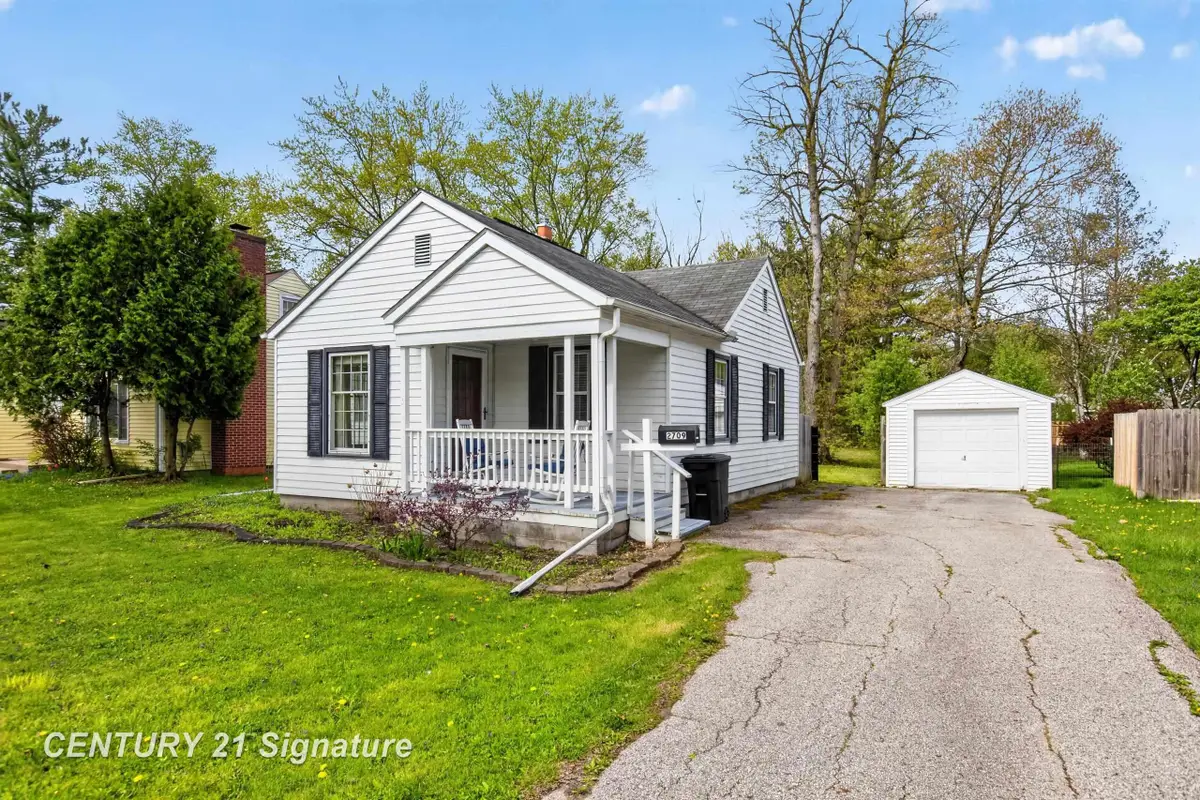 2709 Jefferson, Midland, MI 48640 - #1
