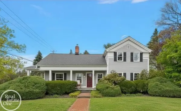990 S Baldwin, Clarkston, MI 48348