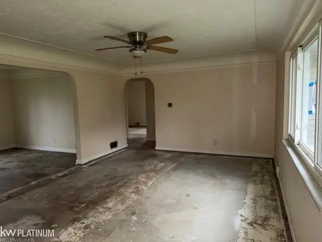 5439 River, East China, MI 48054 - #2